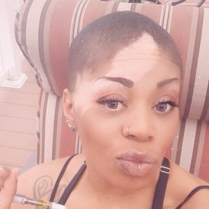 Meet your Posher, Nikki